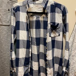 Girl Kraft Plaid Small Womens button down shirt